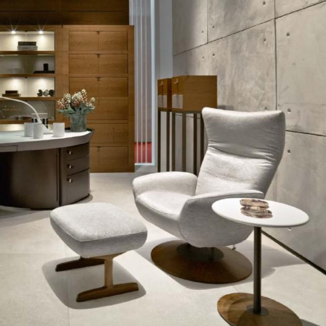 Magica side table