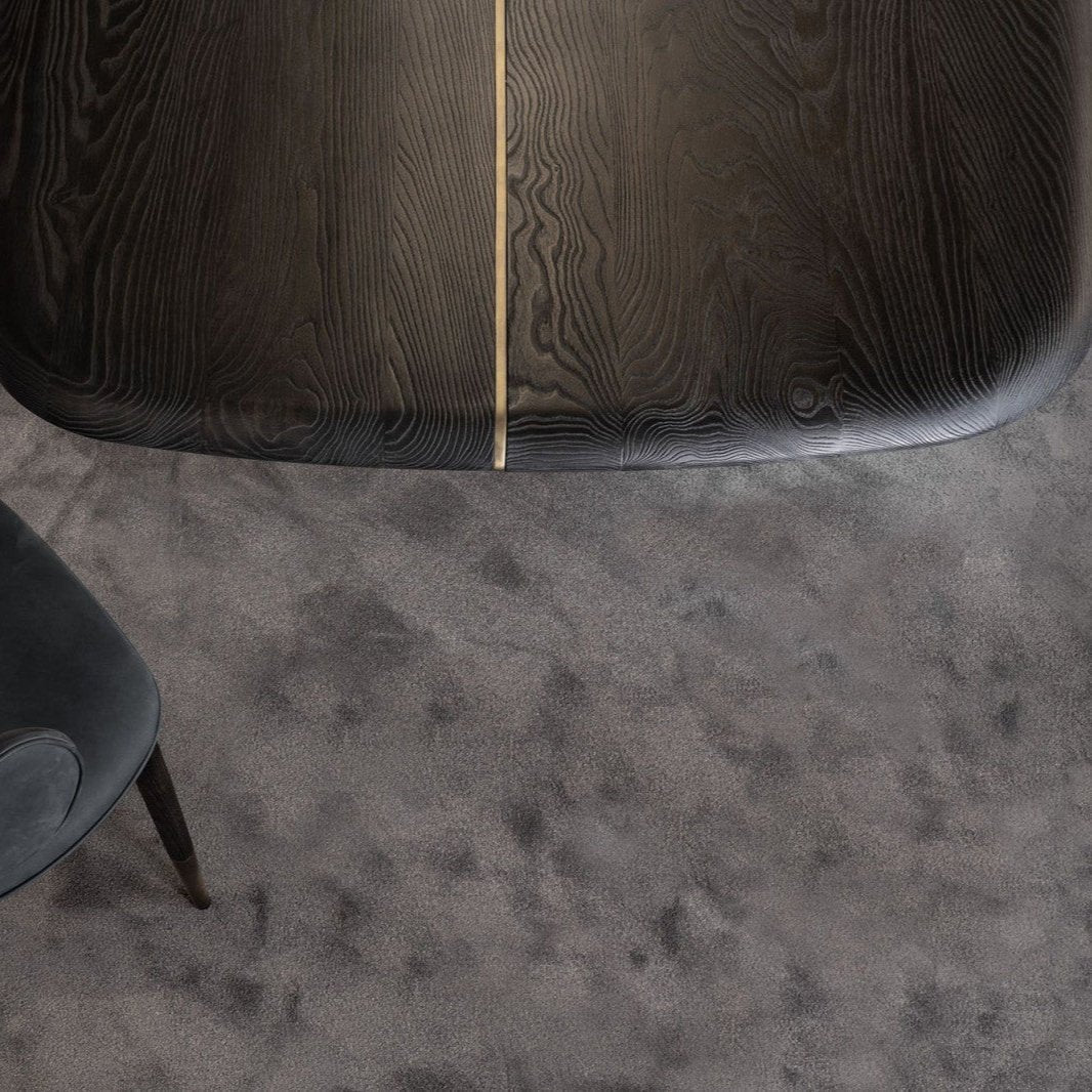 Menhir Table