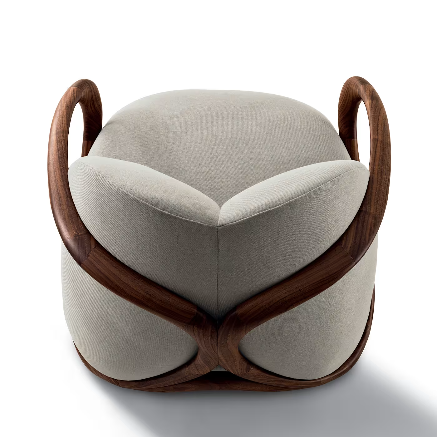 Hug armchair
